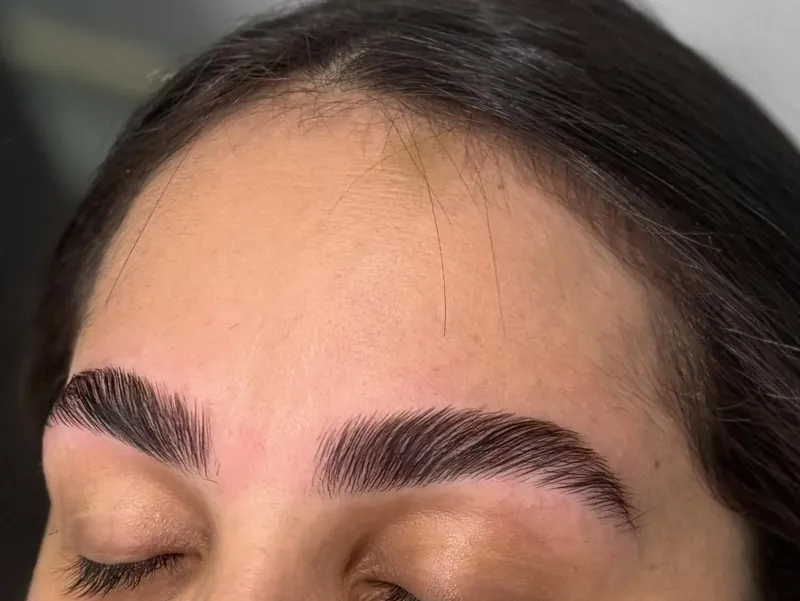 Laminado de cejas hecho por Kliz Studio